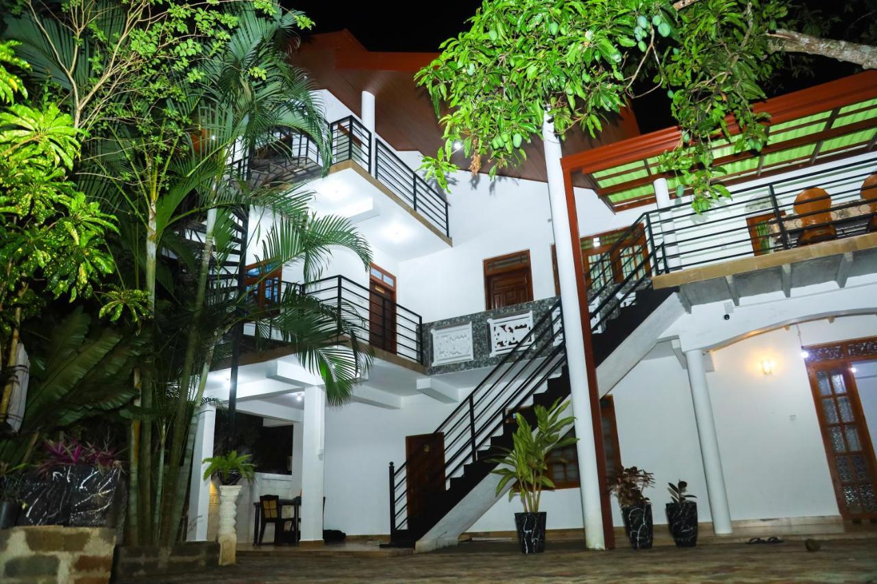 Forest View Home Stay อนุราธปุระ ภายนอก รูปภาพ