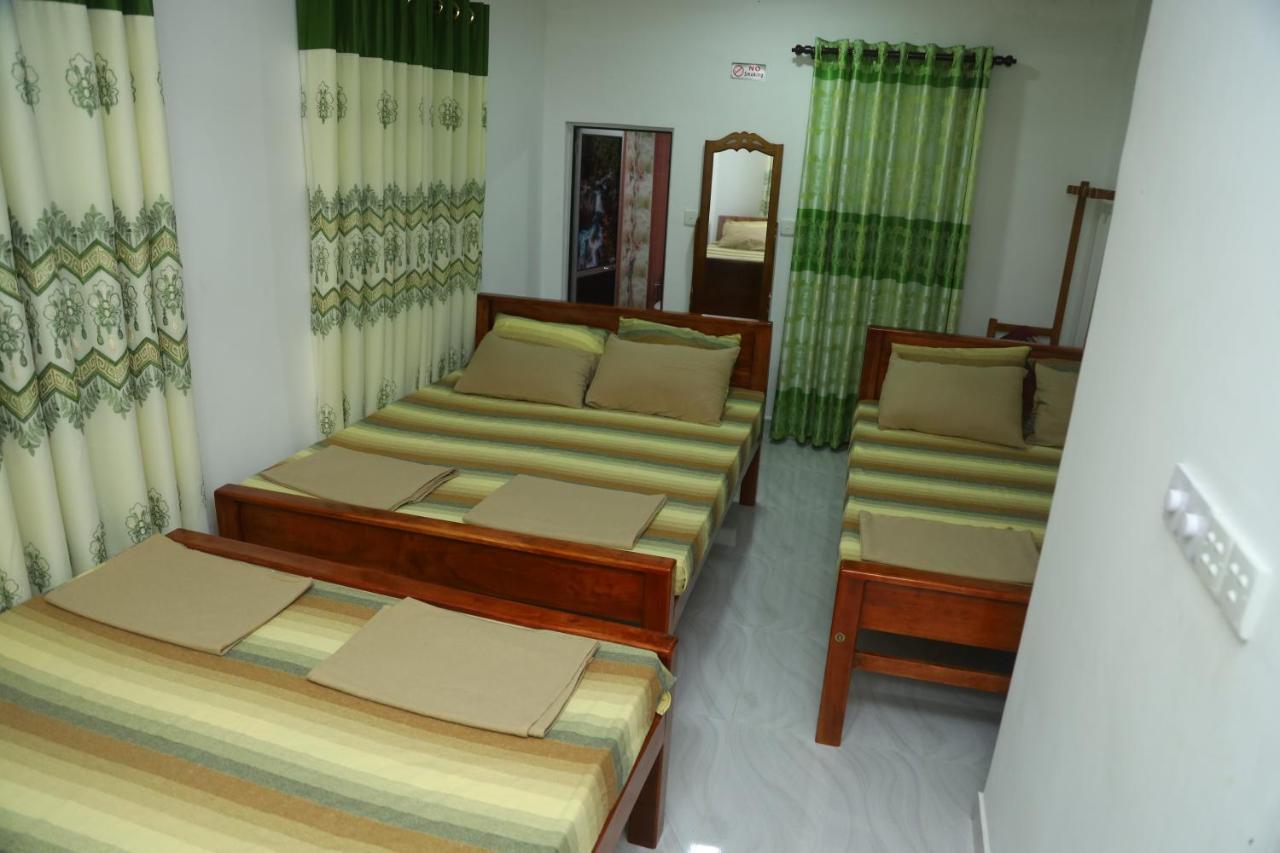 Forest View Home Stay อนุราธปุระ ภายนอก รูปภาพ